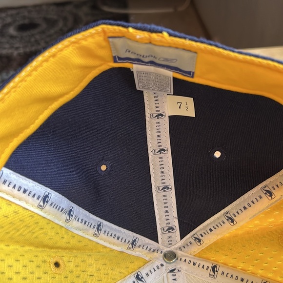 Reebok NBA hat size 7 1/2 colors are navy white and yellow - Picture 3 of 5